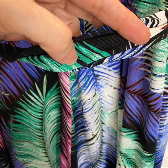 Palm Leaf print jumpsuit. - Picture 10 of 12